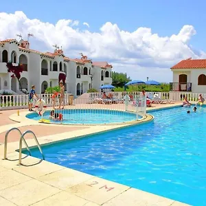 https://girasol-garden-superior-2-a.balearic-islands.net