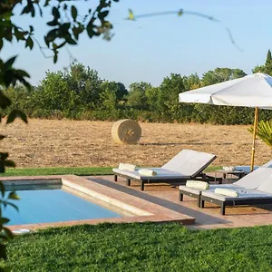 Bed & Breakfast Casi House, Parlava