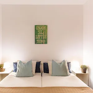 https://andaluz-apartments-toboso.1costadelsol.com